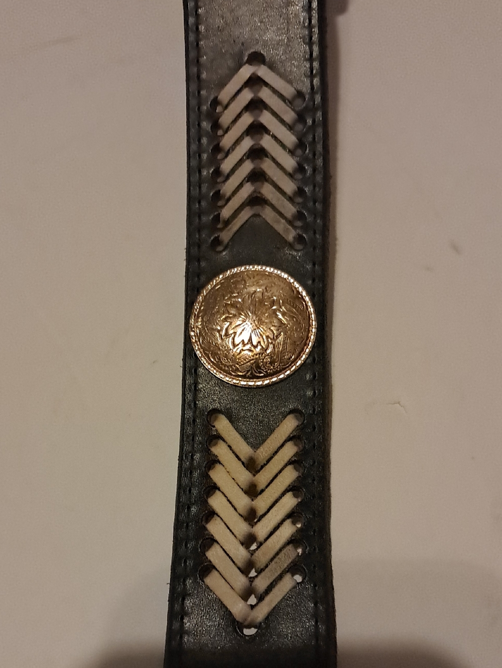 Black Leather Men Belt with Silver Arrow Concho Detailing Made In Spain Cowhide - Picture 7 of 8